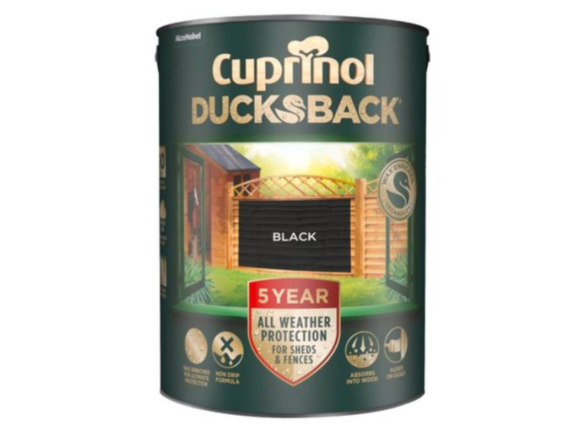 How to paint your garden fence - Using Cuprinol Ducksback